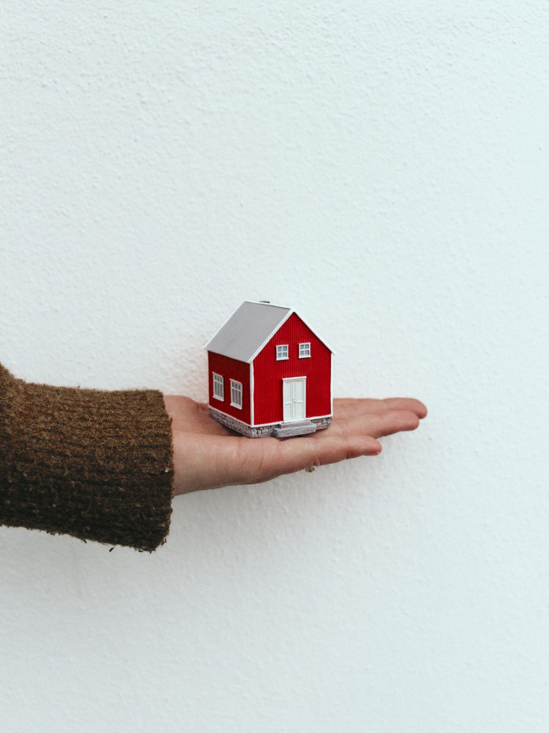 House – Reykjavík Red