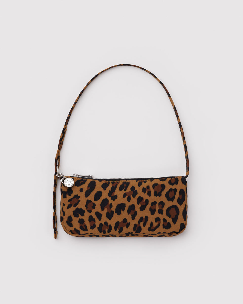 Nylon Pochette – Leopard