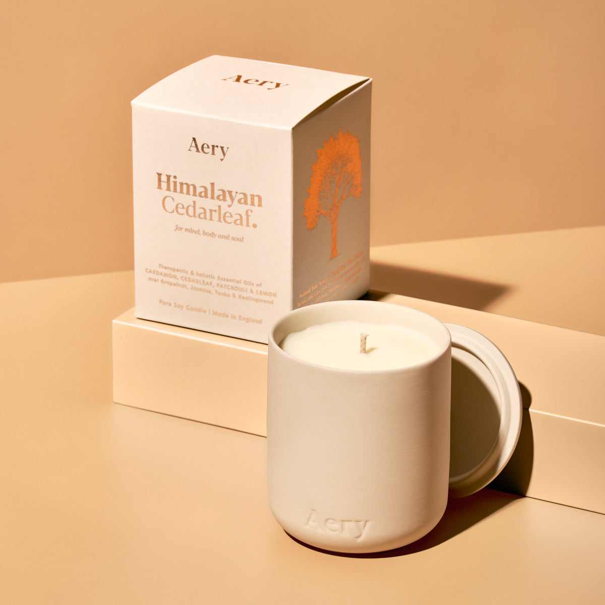 Himalayan Cedarleaf Scented Candle — mynd 2