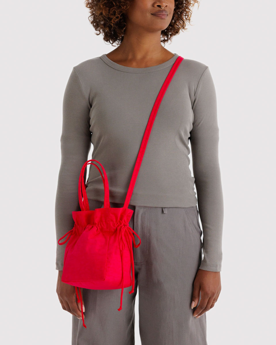Nylon Drawstring Bag – Candy Apple — mynd 4