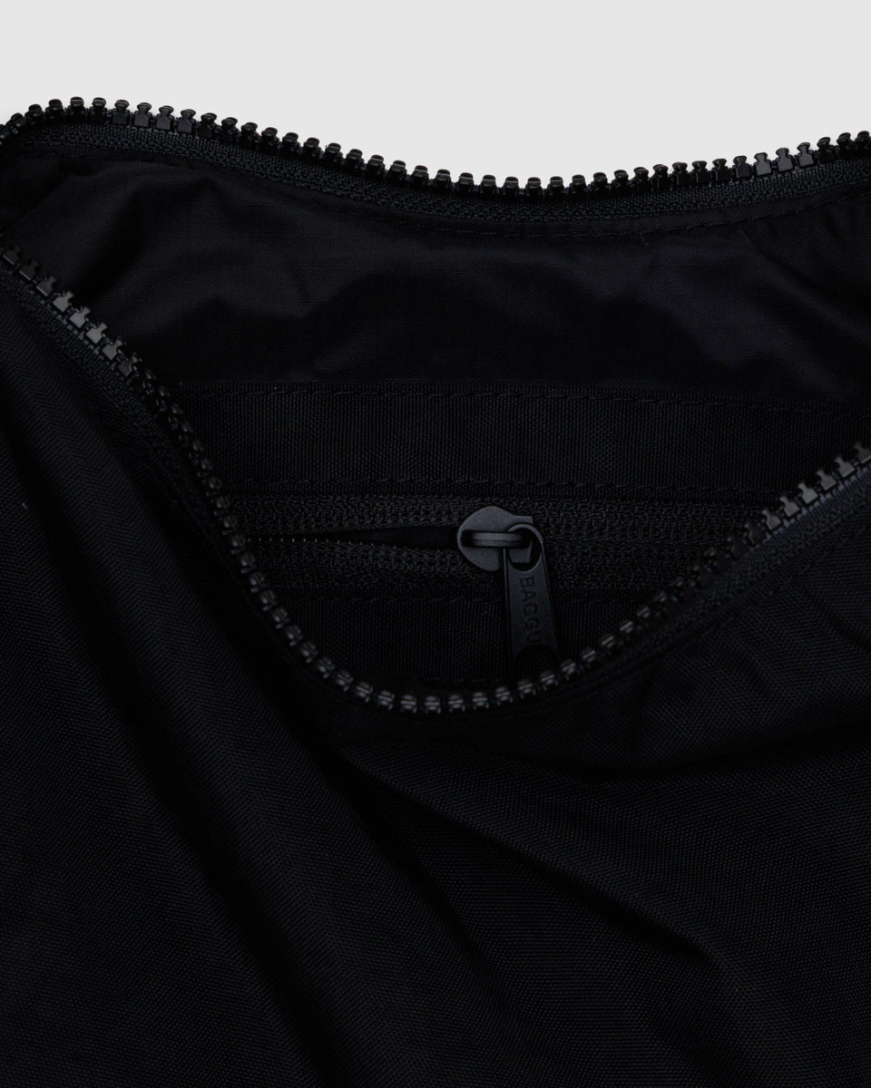 Small Nylon Crescent Bag – Black — mynd 4